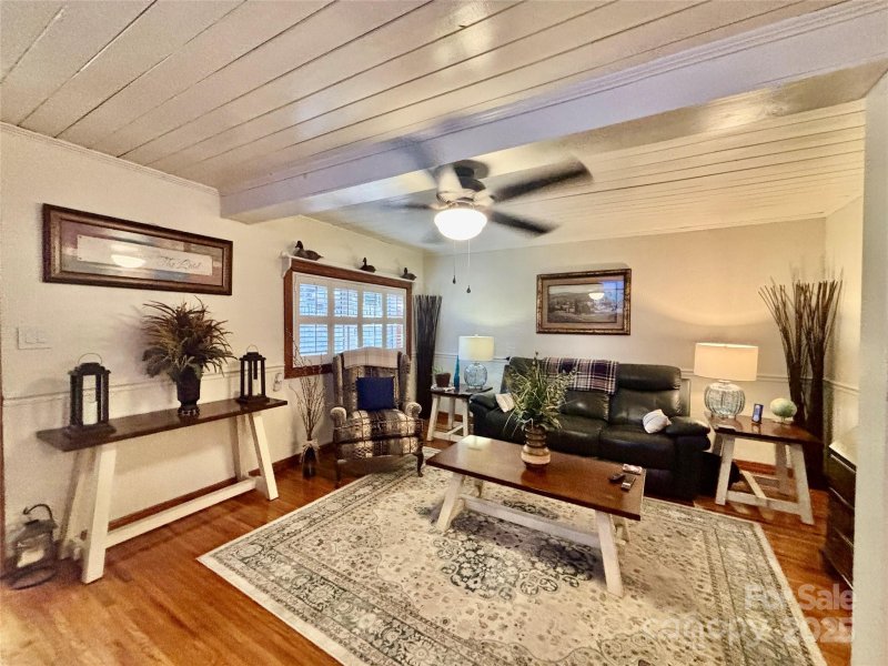 Property image 5 at 110 30th Avenue, Hickory, NC 28601