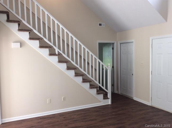 Property image 5 at 3001 Overlook Trail, Charlotte, NC 28212