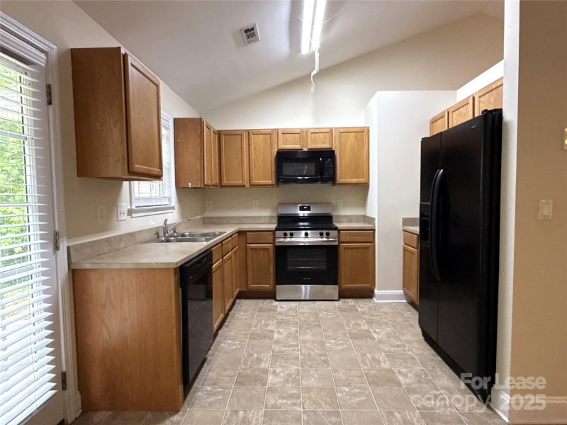 Property image 4 at 6523 Rockwell Boulevard, Charlotte, NC 28269