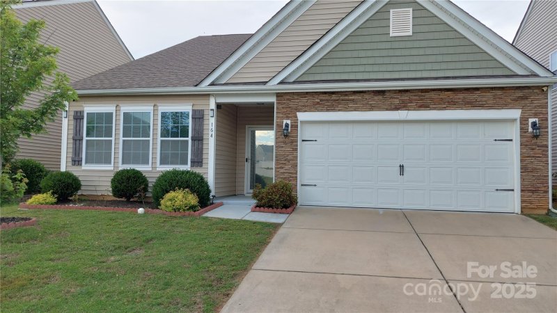 Property image 2 at 164 N Cromwell Drive, Mooresville, NC 28115