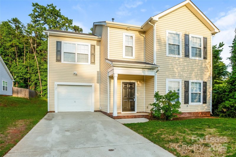 6131 Sid Crane Drive