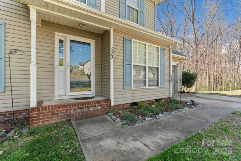 Property image 3 at 2802 Longspur Drive, Matthews, NC 28105