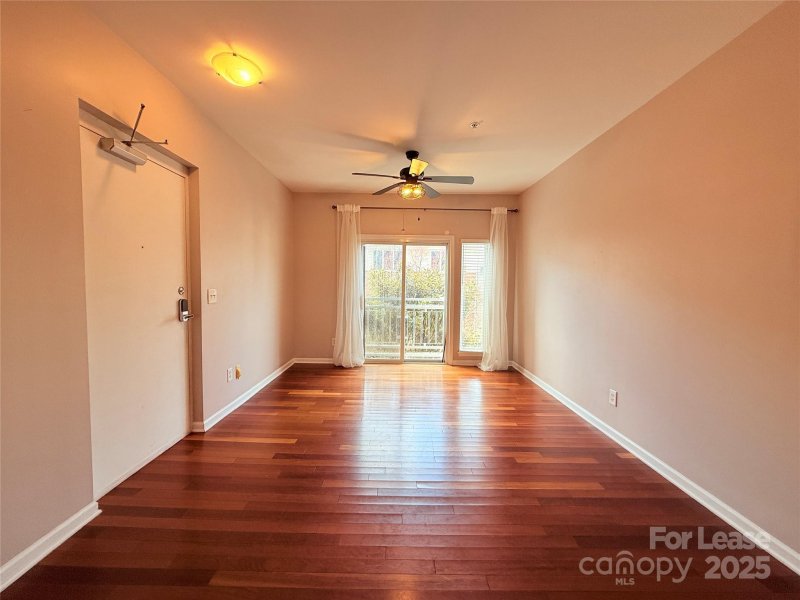 Property image 3 at 617 Raphael Place, Charlotte, NC 28205