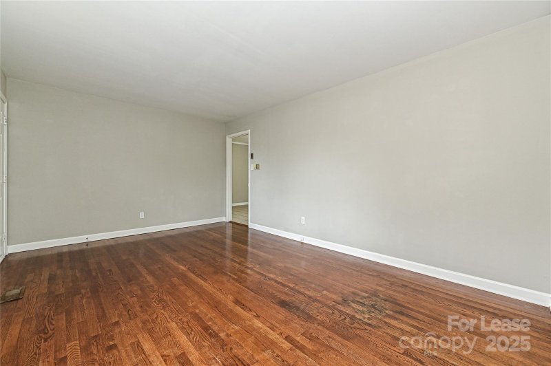 Property image 4 at 3923 Winterfield Place, Charlotte, NC 28205