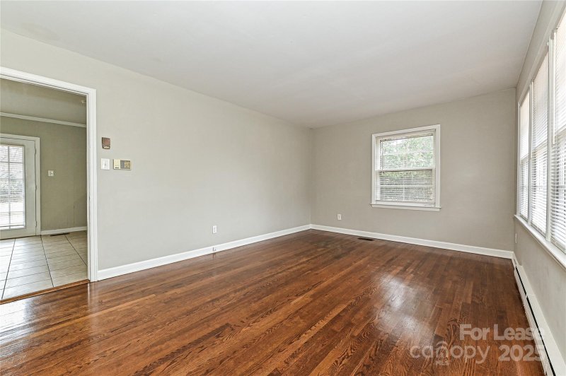 Property image 5 at 3923 Winterfield Place, Charlotte, NC 28205