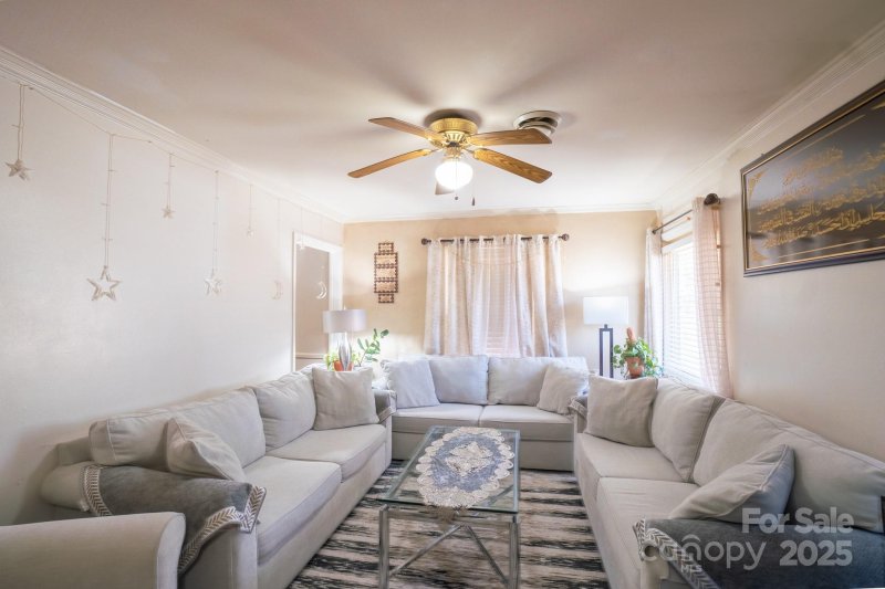 Property image 4 at 7716 Elwood Drive, Charlotte, NC 28227