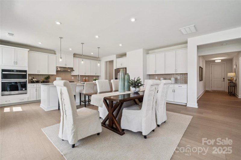 Property image 5 at 4122 Eastover Glen Road, Charlotte, NC 28269