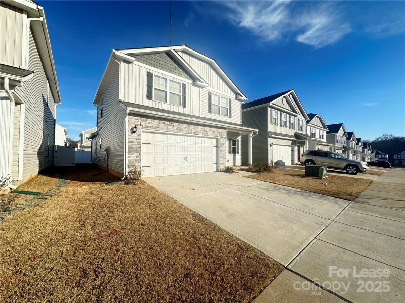 Property image 2 at 5113 Belstone Lane, Charlotte, NC 28215