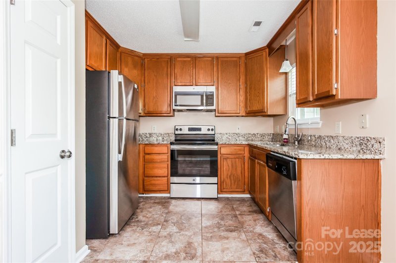 Property image 5 at 10607 Spruce Mountain Road, Charlotte, NC 28214