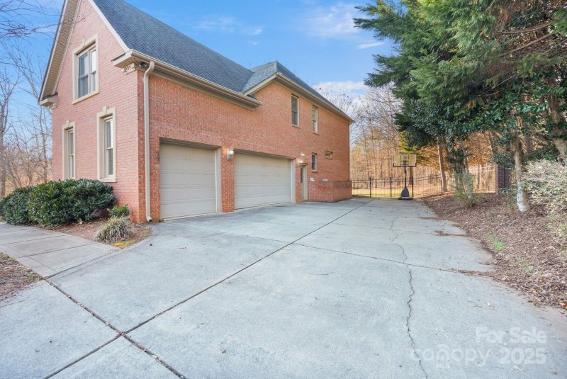 Property image 4 at 1020 James Madison Drive, Weddington, NC 28104