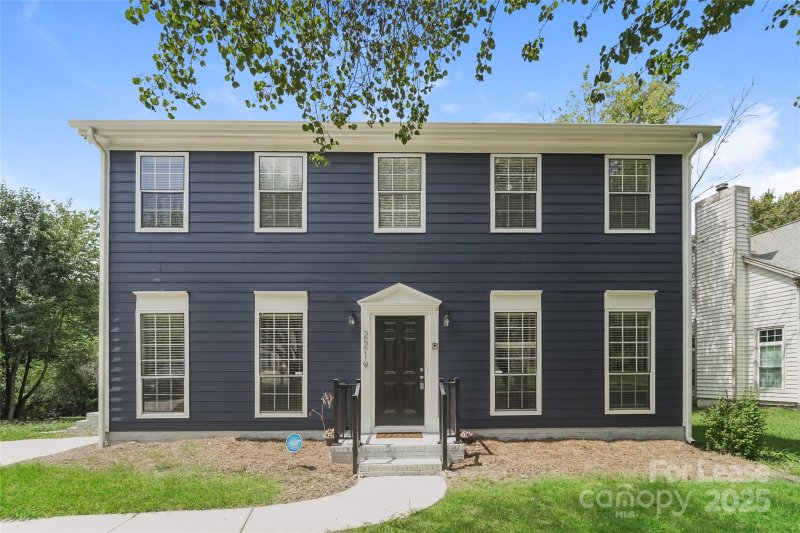 Property image 3 at 2219 Katherine Kiker Road, Charlotte, NC 28213