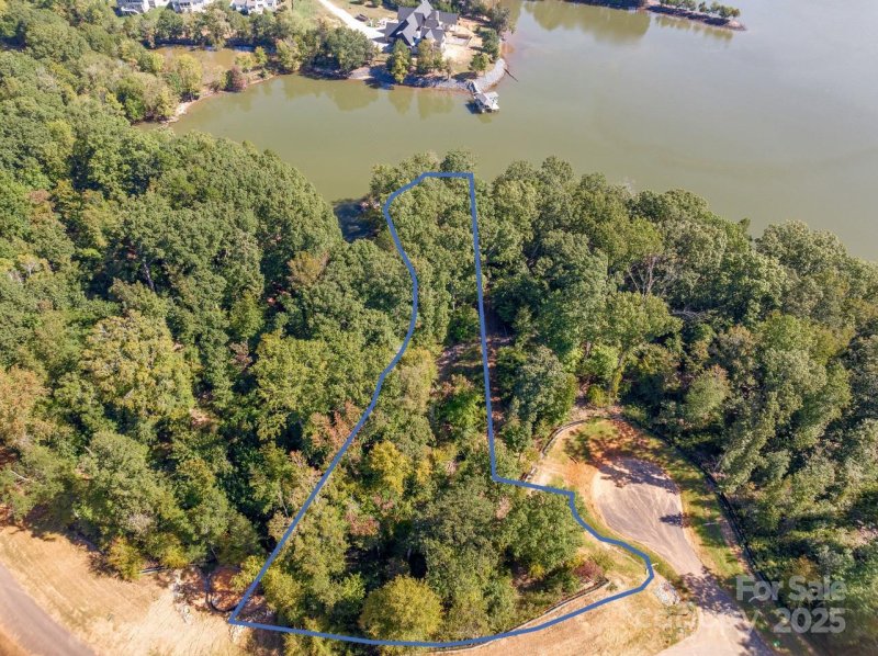 Property image 2 at 629 Waterton Trail, Belmont, NC 28012