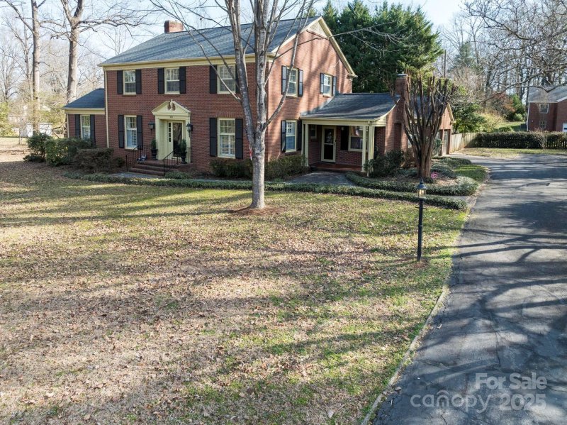 Property image 3 at 610 2nd Avenue, Conover, NC 28613