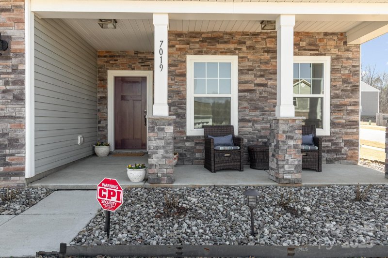 Property image 4 at 7019 Lenton Road, Charlotte, NC 28215