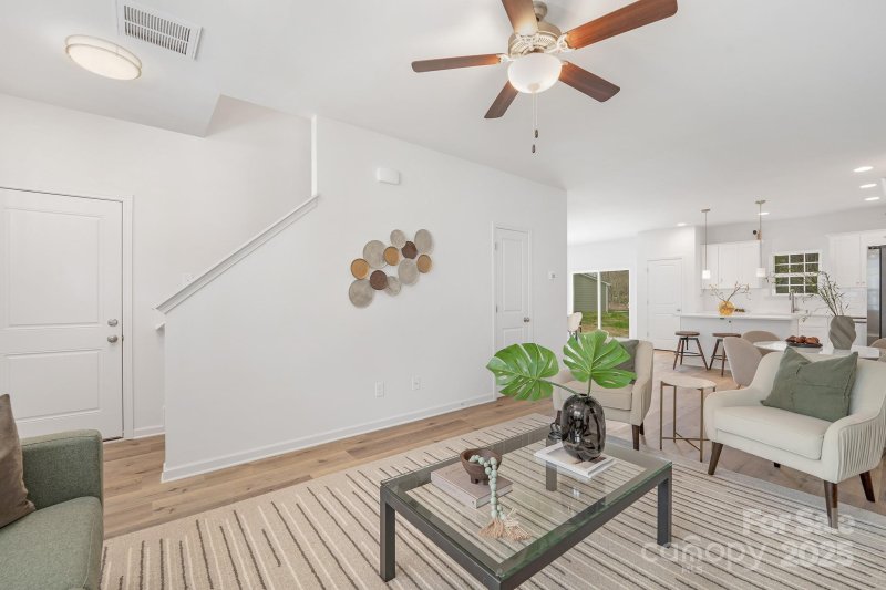 Property image 4 at 1116 Thayer Glen Court, Charlotte, NC 28213