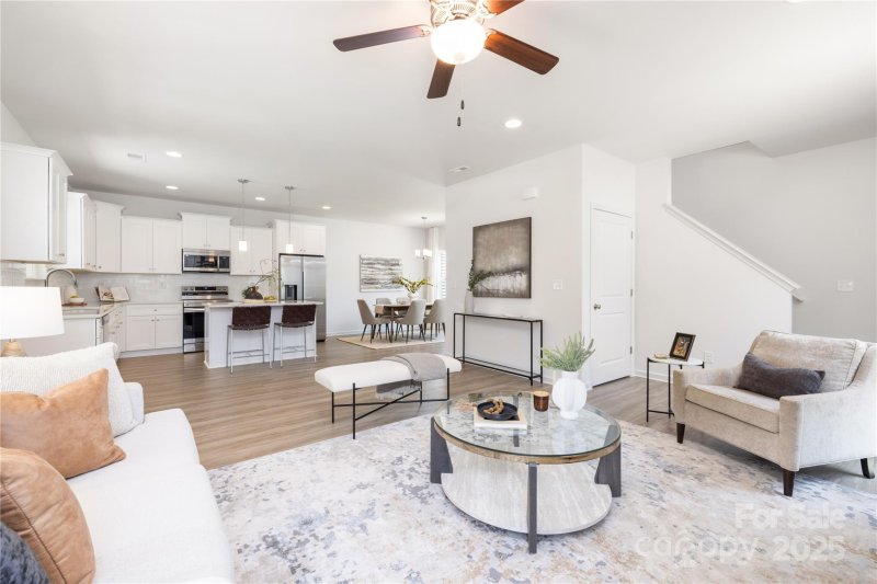 Property image 5 at 1124 Thayer Glen Court, Charlotte, NC 28213