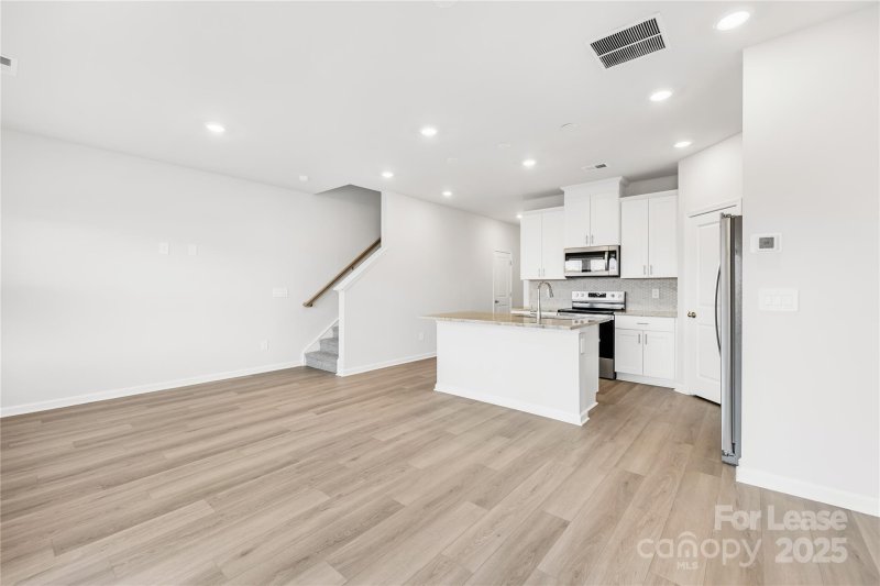 Property image 4 at 4110 County Down Avenue, Kannapolis, NC 28081