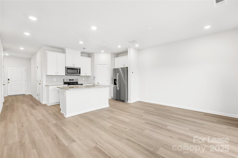 Property image 5 at 4110 County Down Avenue, Kannapolis, NC 28081