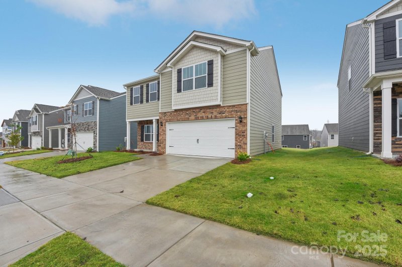 Property image 2 at 8032 Plymouth Drive, Sherrills Ford, NC 28673