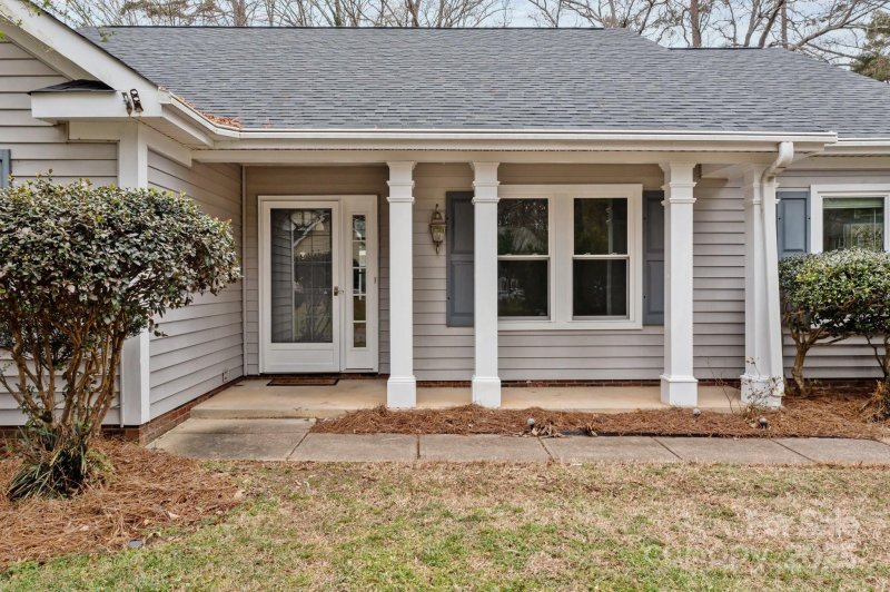 Property image 2 at 20331 Willow Pond Road, Cornelius, NC 28031