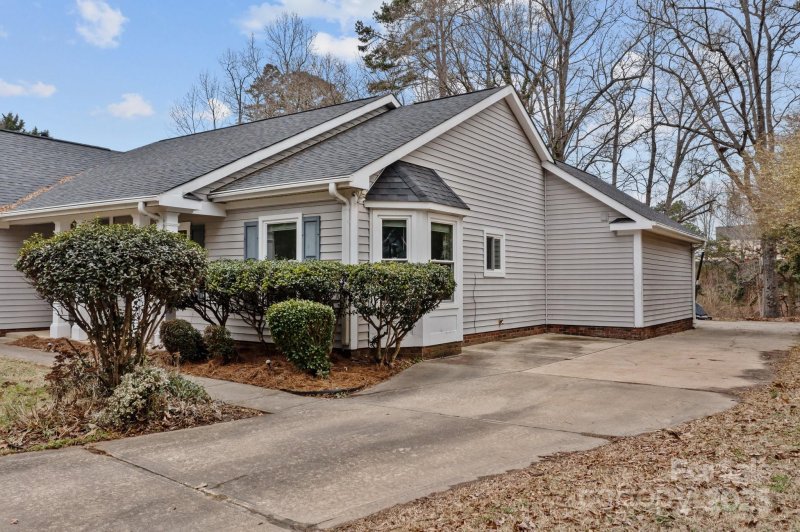 Property image 4 at 20331 Willow Pond Road, Cornelius, NC 28031