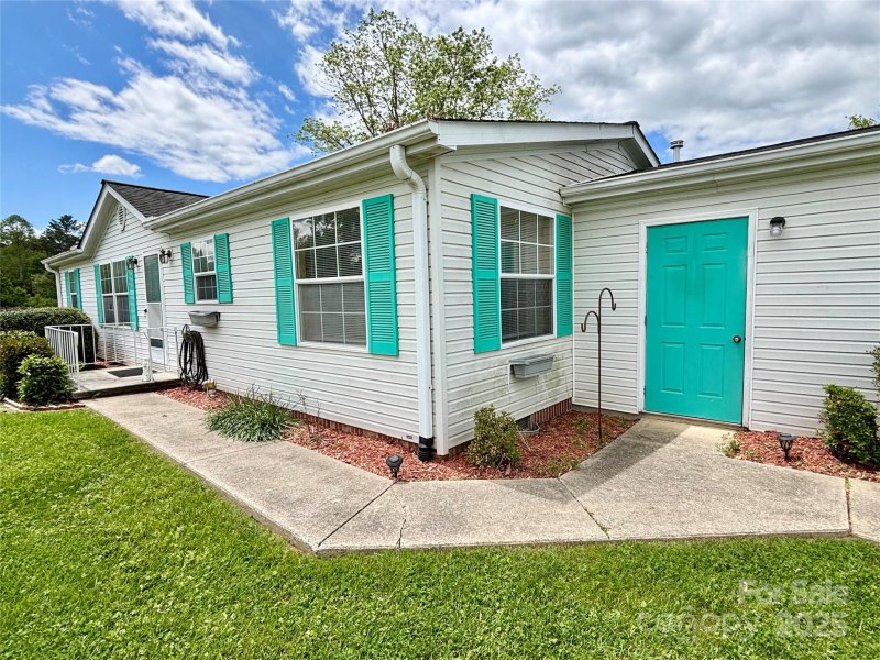 Property image 2 at 236 Riverwind Drive, Hendersonville, NC 28739