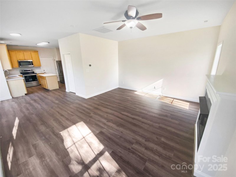 Property image 5 at 15132 Castlebridge Lane, Matthews, NC 28104