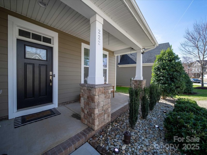 Property image 3 at 222 Blossom Ridge Drive, Mooresville, NC 28117