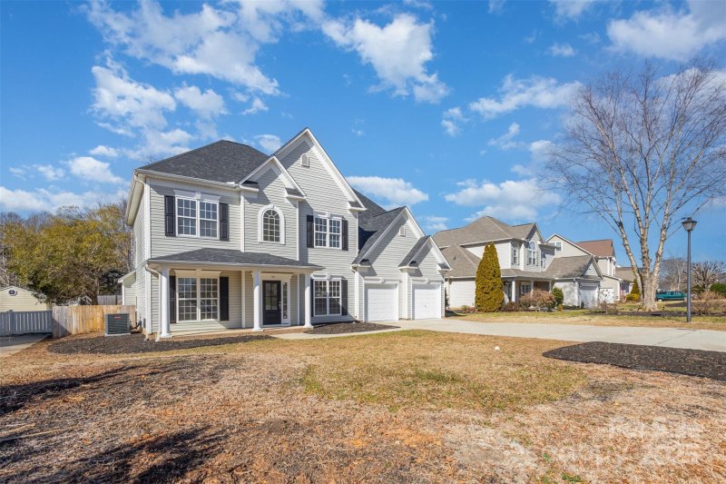 Property image 3 at 132 Elizabeth Hearth Road, Mooresville, NC 28115