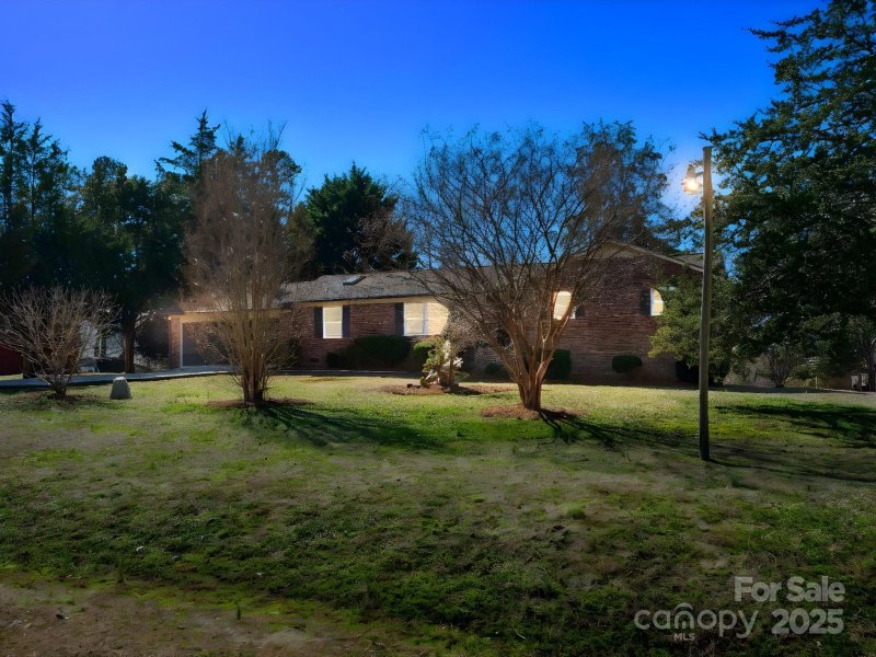 Property image 2 at 1050 Sheraton Way, Rock Hill, SC 29732