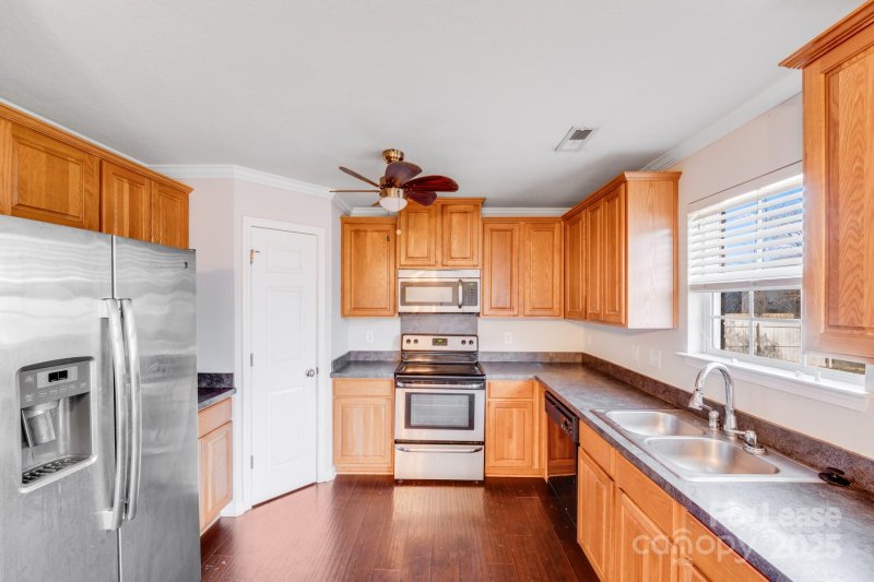 Property image 4 at 7020 Bullock Drive, Charlotte, NC 28214