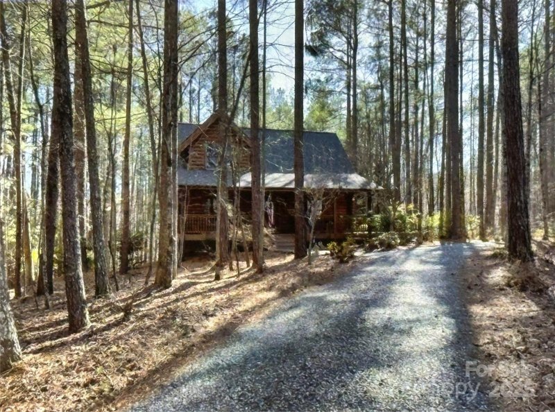 Property image 2 of 907 Hidden Lake Parkway in Hidden Lake, Nebo, NC 28761