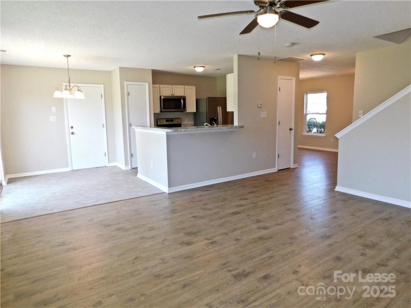 Property image 3 at 10430 Katie Creek Court, Charlotte, NC 28213