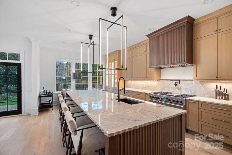 Property image 3 at 8908 Heydon Hall Circle, Charlotte, NC 28210