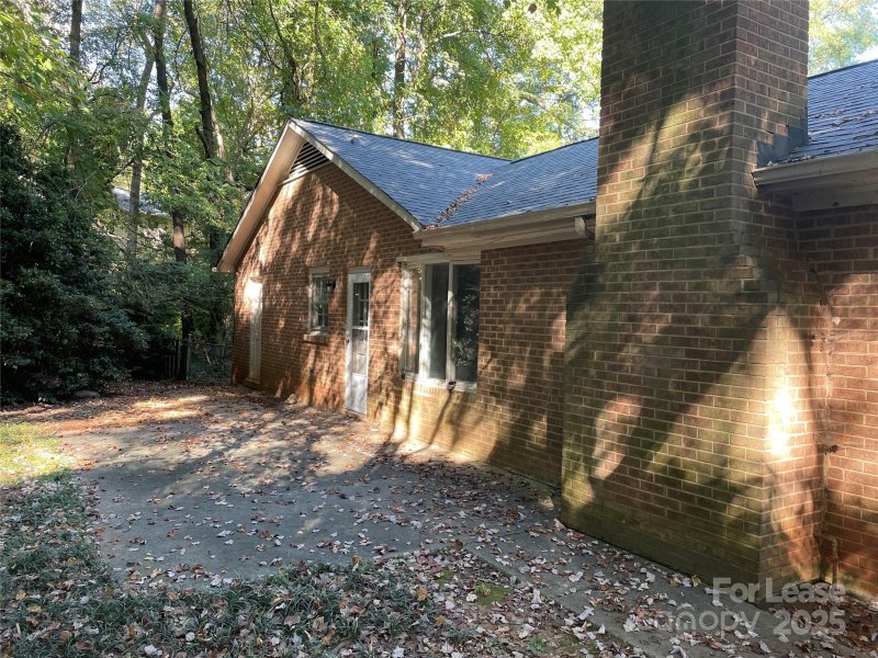 Property image 2 at 906 Pinafore Drive, Charlotte, NC 28212