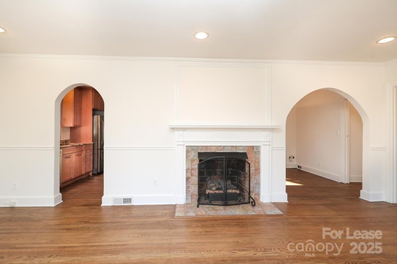 Property image 3 at 3220 June Drive, Charlotte, NC 28205