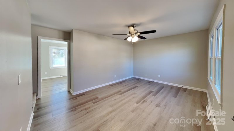 Property image 3 at 2307 Woodleaf Drive, Gastonia, NC 28052