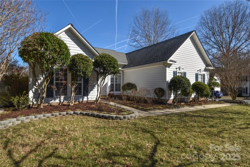 Property image 2 at 157 Red Tip Lane, Mooresville, NC 28117