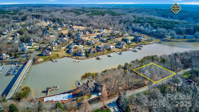 Property image 2 at 295 Windemere Isle Road, Statesville, NC 28677