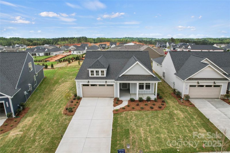 Property image 3 at 1726 Riverbend Avenue, Belmont, NC 28012