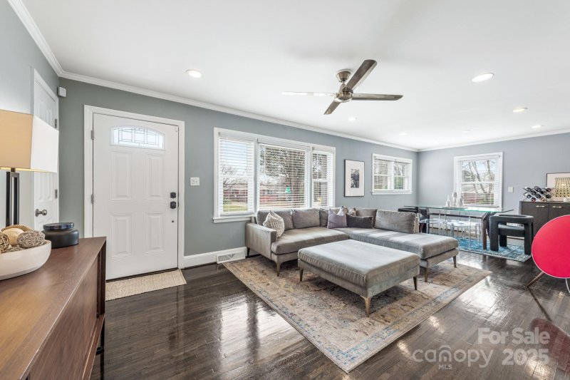 Property image 5 at 1401 Orvis Street, Charlotte, NC 28216