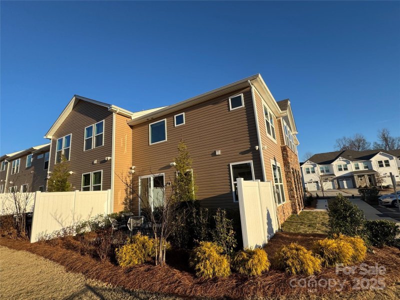 Property image 3 at 9020 Northfield Crossing Drive, Charlotte, NC 28269