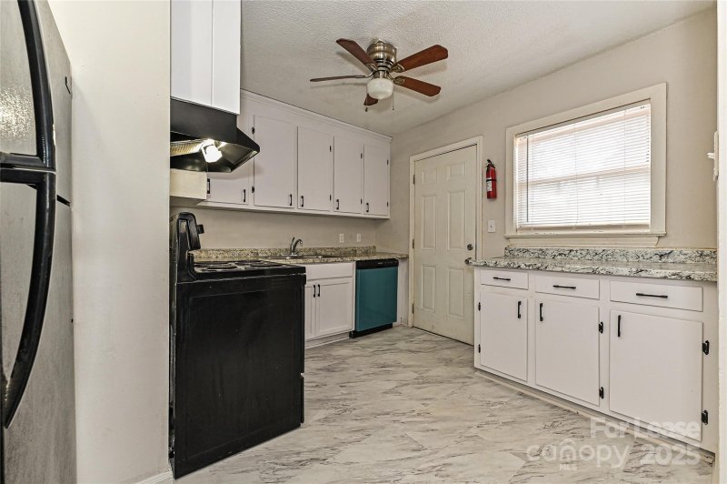 Property image 5 at 2740 Grimes Street, Charlotte, NC 28206