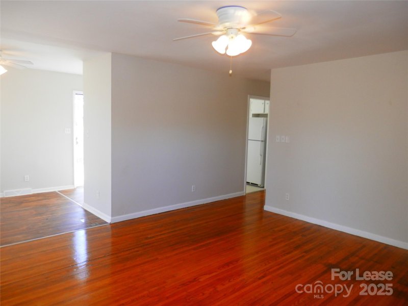 Property image 4 at 815 Echo Glen Road, Charlotte, NC 28213