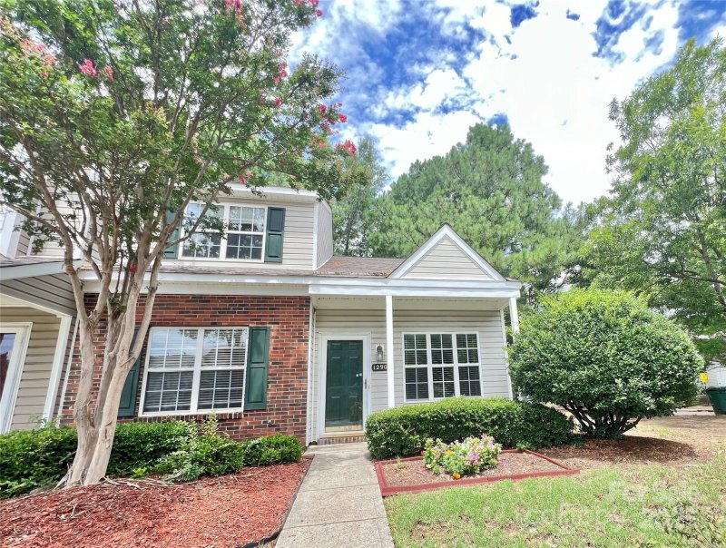12906 Sickles Drive