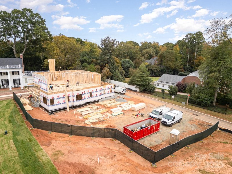 Property image 2 at 4012 Nettie Court, Charlotte, NC 28211