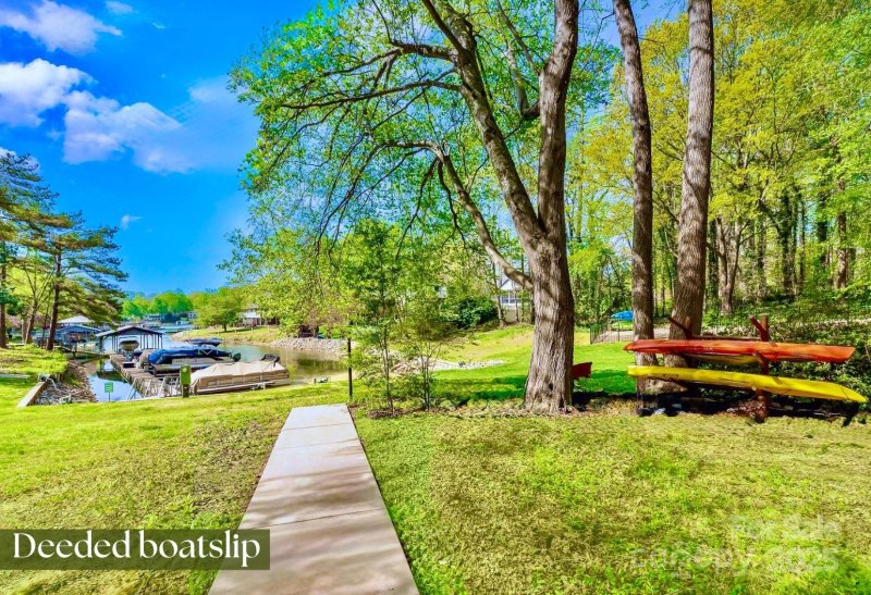 Property image 3 at 8384 Blades Trail, Denver, NC 28037