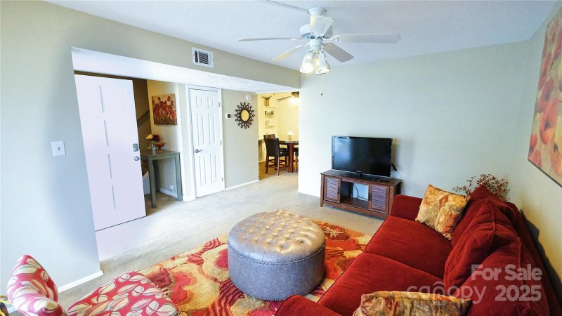 Property image 4 at 7005 Stonington Lane, Charlotte, NC 28227