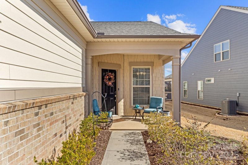 Property image 4 at 4520 Middlebury Lane, Fort Mill, SC 29715