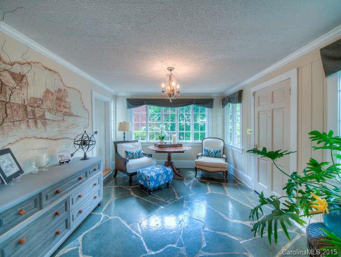 Property image 3 at 1005 Edgewood Circle, Gastonia, NC 28052